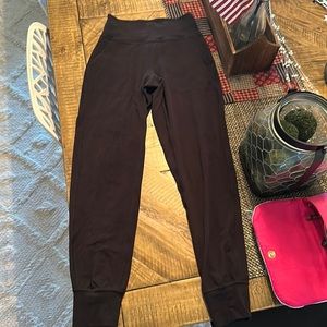 Lululemon joggers
